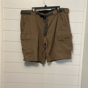 Duluth Trading Co Brown Cargo Shorts with Belt